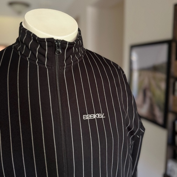 Ezekiel Black and White Pinstripe Shirt Jacket - Picture 1 of 5